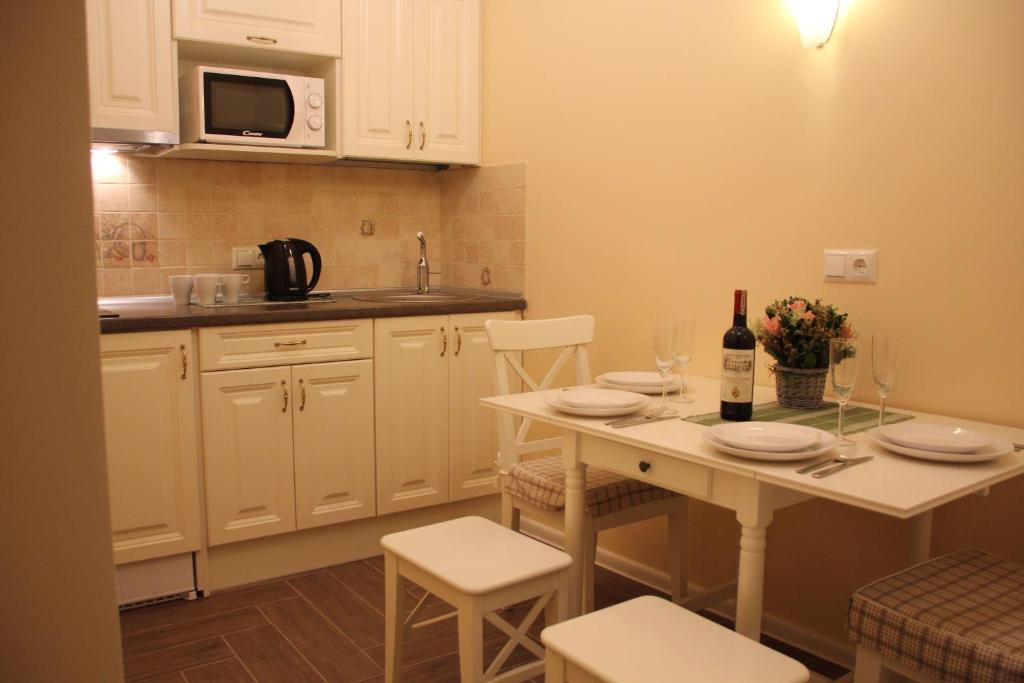 Vilnius Symphony Apartments room 5
